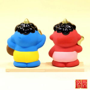 魔除け祈願の開運アイテムであるかわいい鬼っこの置物2
