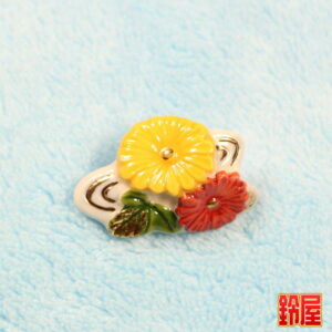 健康長寿の開運アイテムである菊水のピンブローチ2