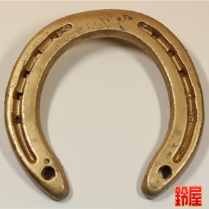 なぜ馬蹄鉄は開運アイテムなのか1
